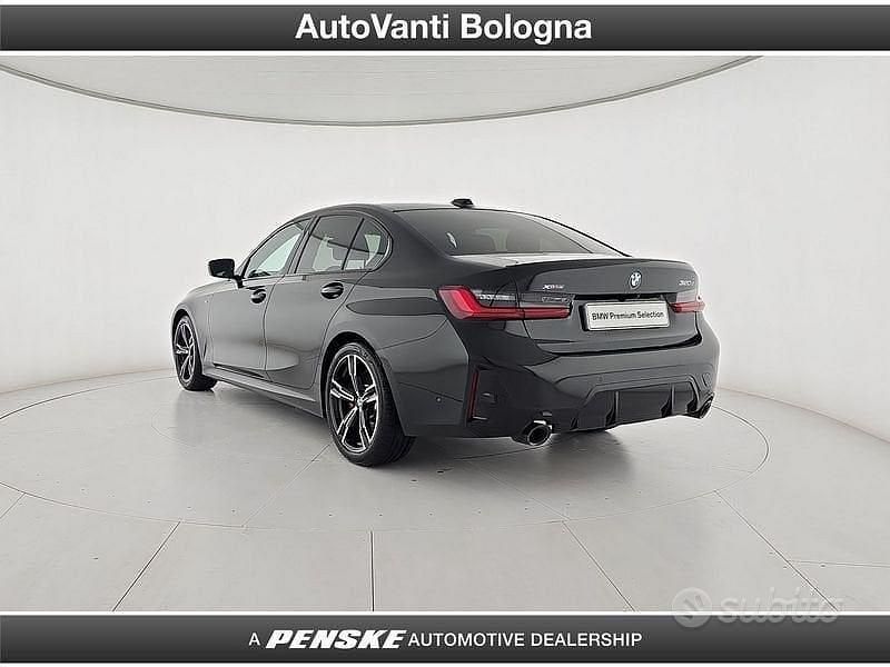 Usata BMW 320e M Sport 190 CV (139 kW) 2025 Nero Berlina