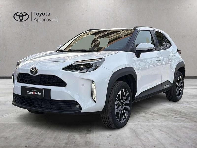 Nuova Toyota Yaris Cross Trend 131 CV (96 kW) 2026 Bianco SUV