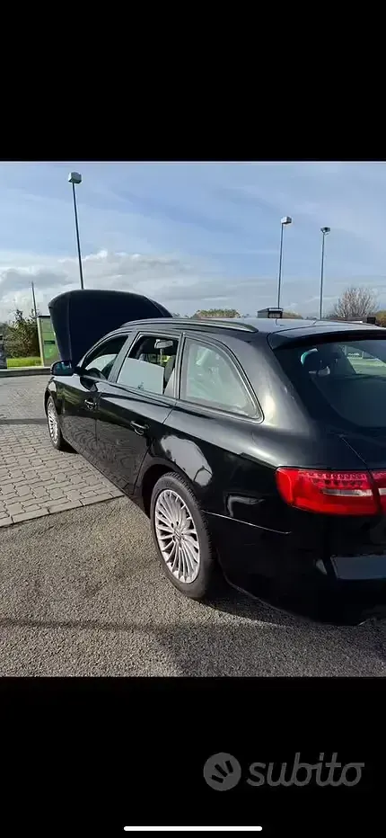 Usata Audi A4 143 CV (105 kW) 2012 Nero Station wagon