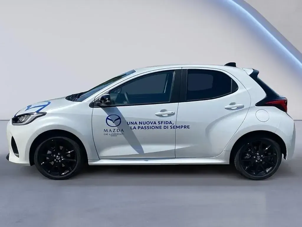 Usata Mazda 2 116 CV (85 kW) 2026 Northern white pearl Utilitaria
