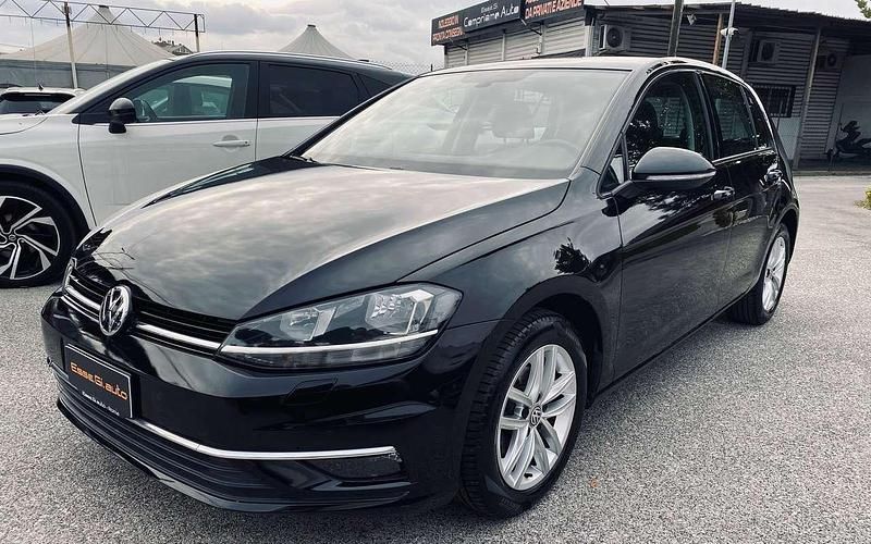 Usata VW Golf VII Sportline 116 CV (85 kW) 2019 Nero Berlina