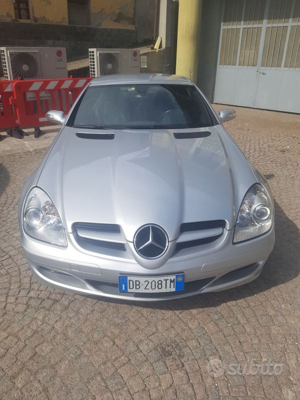 Usata Mercedes SLK200 163 CV (119 kW) 2006 Cabrio