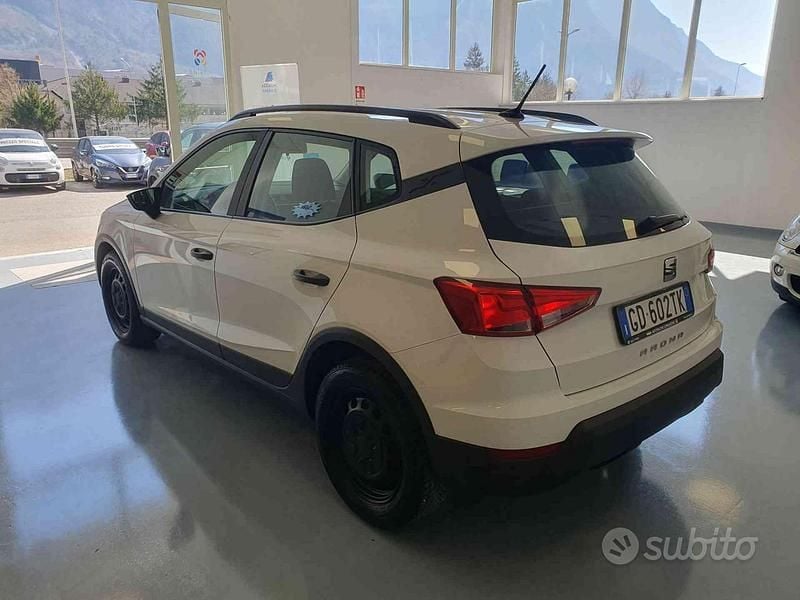 Usata Seat Arona Reference 95 CV (69 kW) 2020 Bianco SUV