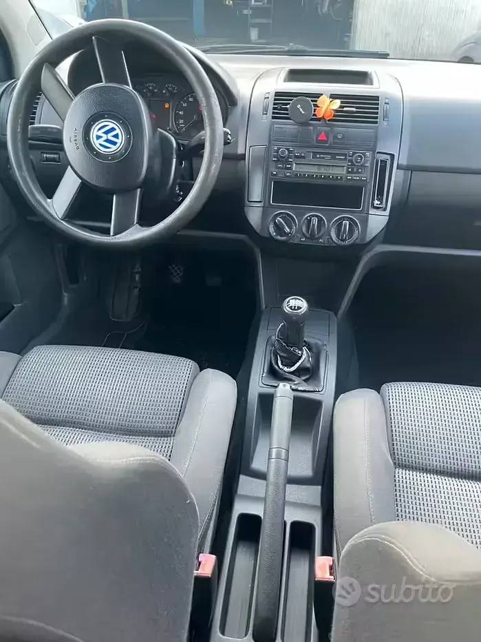Usata VW Polo 75 CV (55 kW) 2002 Nero Utilitaria
