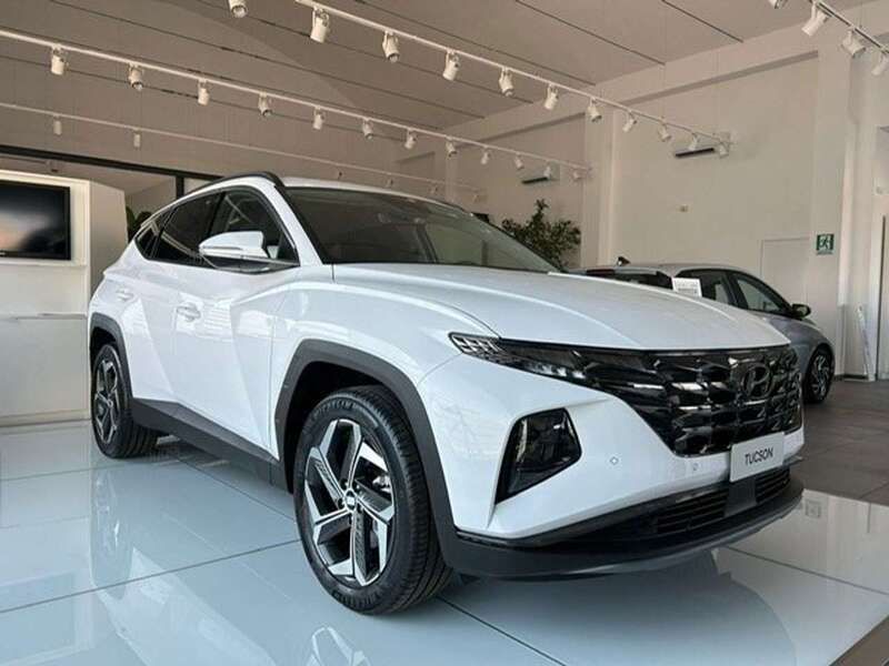 Usata Hyundai Tucson 179 CV (131 kW) 2024 Bianco SUV
