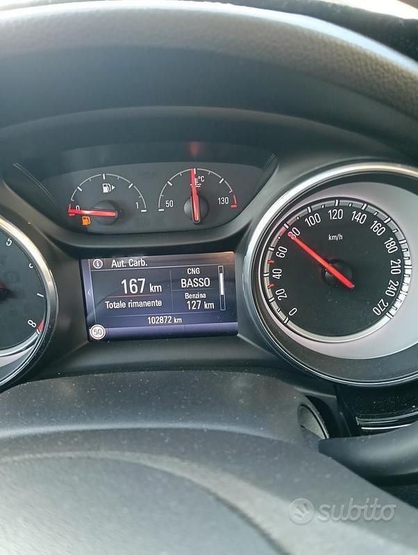 Usata Opel Astra 110 CV (80 kW) 2018 Nero Berlina