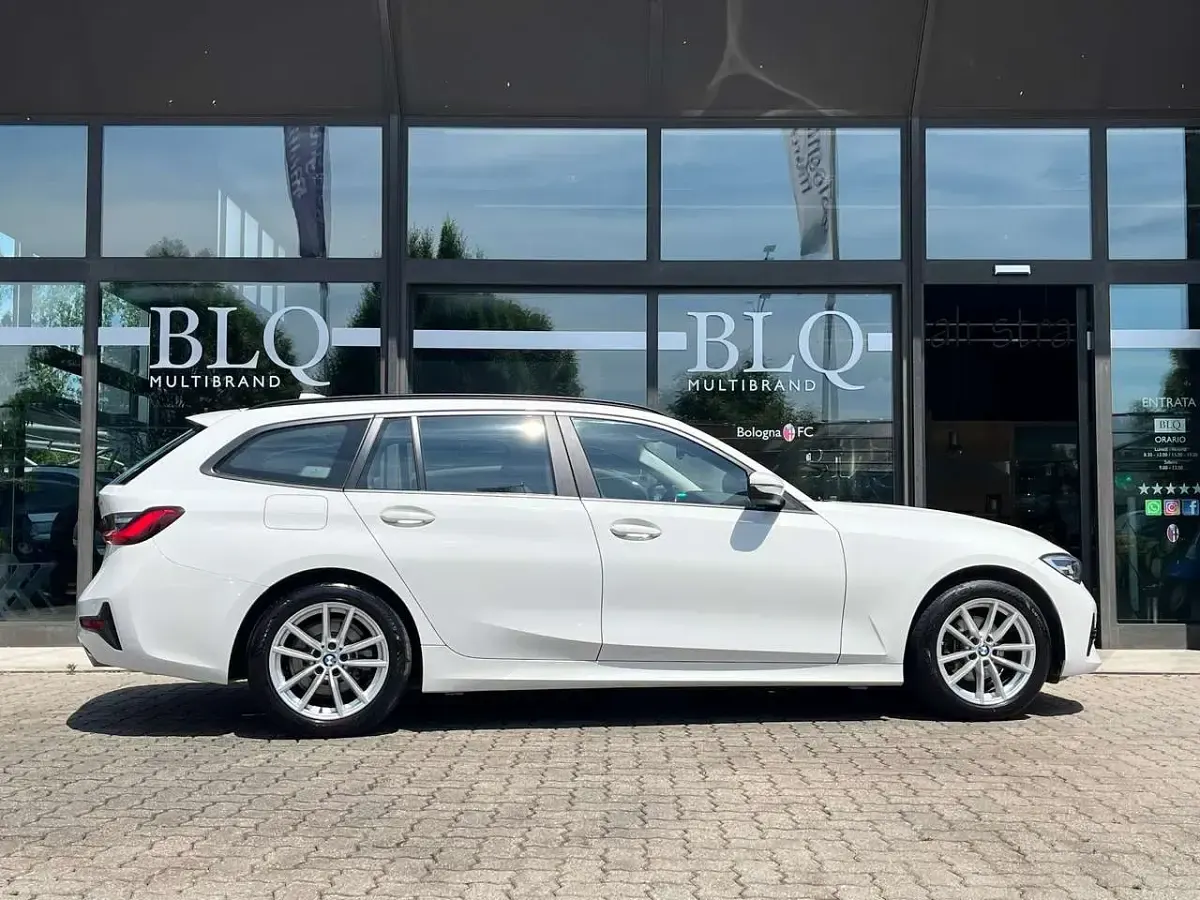Usata BMW 318 Advantage 150 CV (110 kW) 2021 Bianco Station wagon