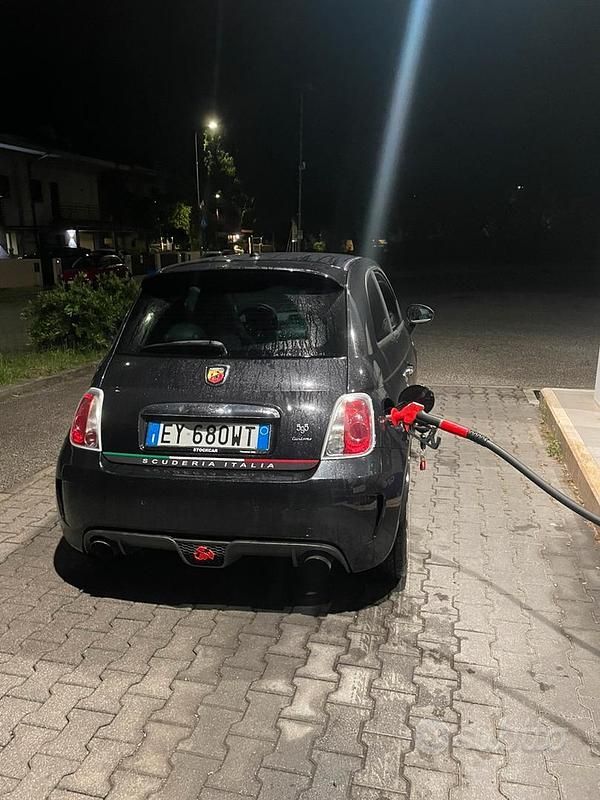 Usata Abarth 595 Turismo 165 CV (121 kW) 2015 Nero Berlina