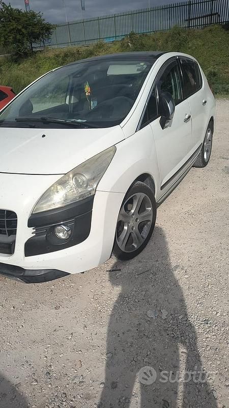Usata Peugeot 3008 2011 Station wagon