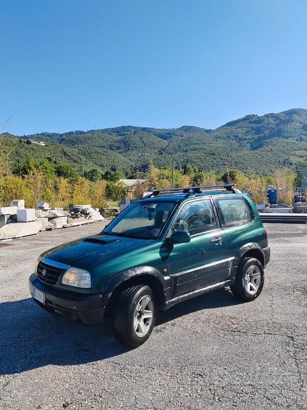 Usata Suzuki Grand Vitara 109 CV (80 kW) 2003 Verde SUV