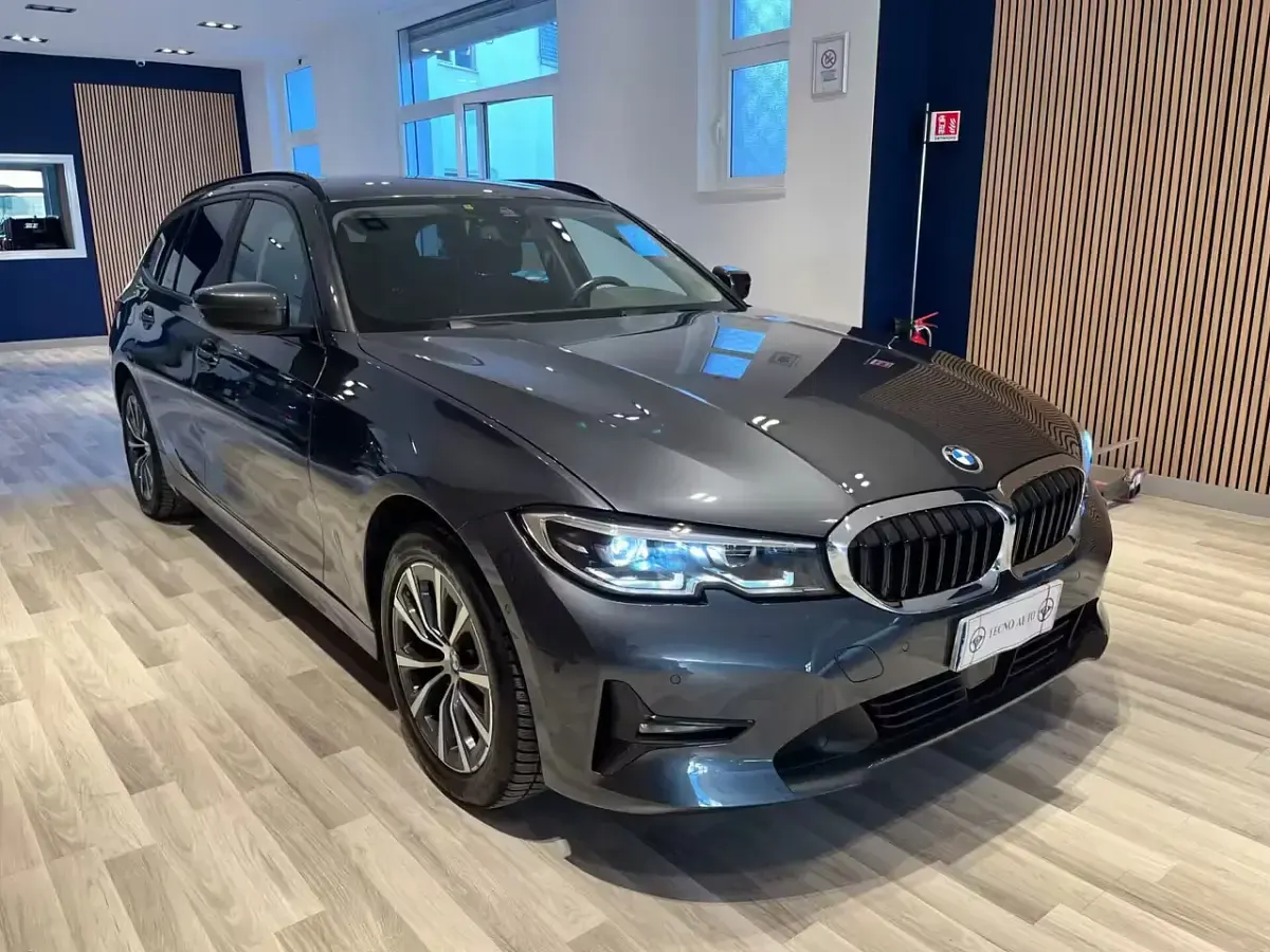 Usata BMW 320 190 CV (139 kW) 2021 Grigio Station wagon