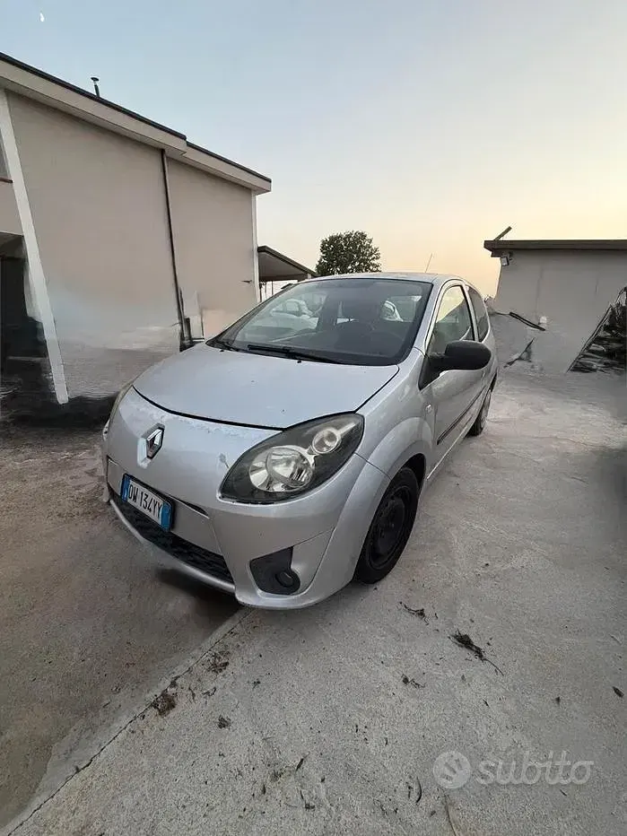Usata Renault Twingo 58 CV (42 kW) 2009 Grigio Utilitaria