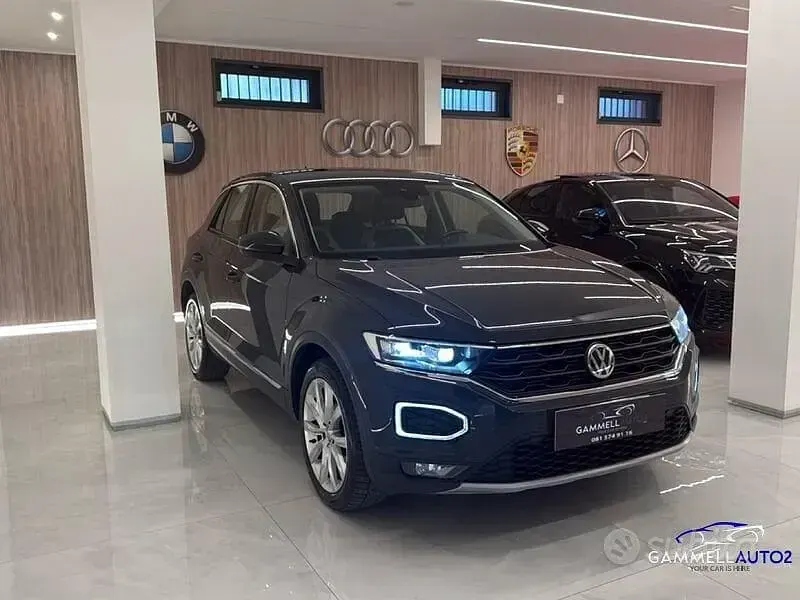 Usata VW T-Roc Advance 149 CV (109 kW) 2019 Grigio SUV