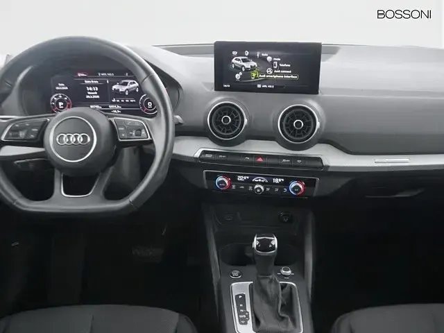 Usata Audi Q2 Advanced Plus 116 CV (85 kW) 2023 Nero mythos metallizzato SUV
