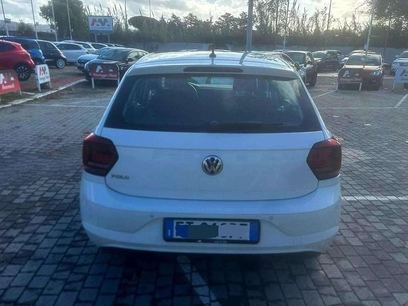 Usata VW Polo Trendline 65 CV (47 kW) 2019 Bianco Berlina