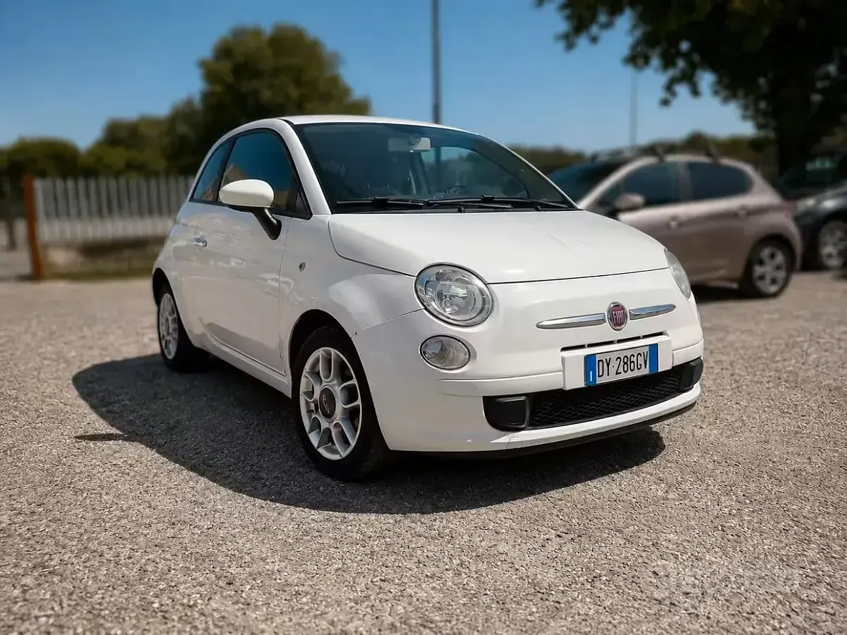 Usata Fiat 500 Lounge 75 CV (55 kW) 2009 Cabrio