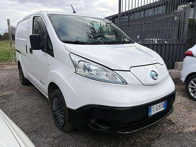 Usata Nissan Evalia 80 kW (109 CV) 2016 Bianco Monovolume