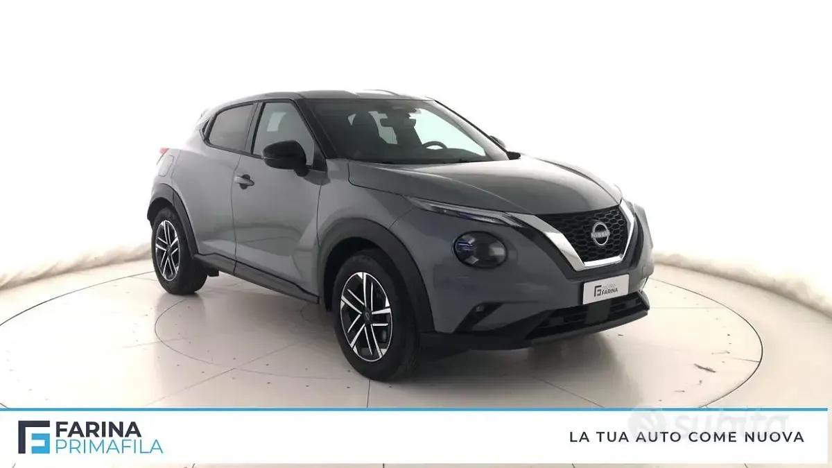 Usata Nissan Juke N-Connecta 114 CV (83 kW) 2024 Grigio scuro SUV