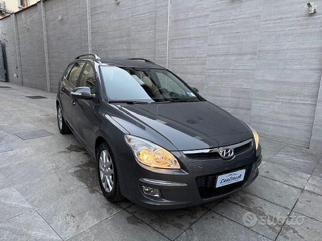 Usata Hyundai i30 Dynamiq 116 CV (85 kW) 2009 Grigio Station wagon