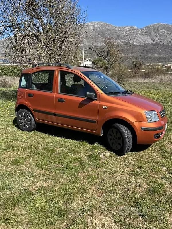 Usata Fiat Panda 77 CV (56 kW) 2009 Utilitaria