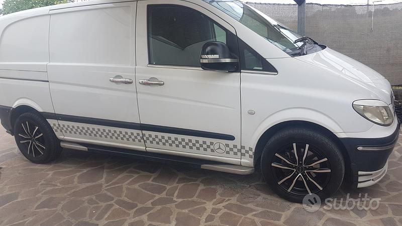 Usata Mercedes Vito 150 CV (110 kW) 2008 Bianco Furgone