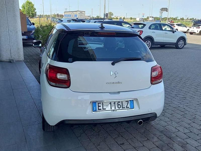 Usata Citroën DS3 68 CV (50 kW) 2012 Bianco Berlina