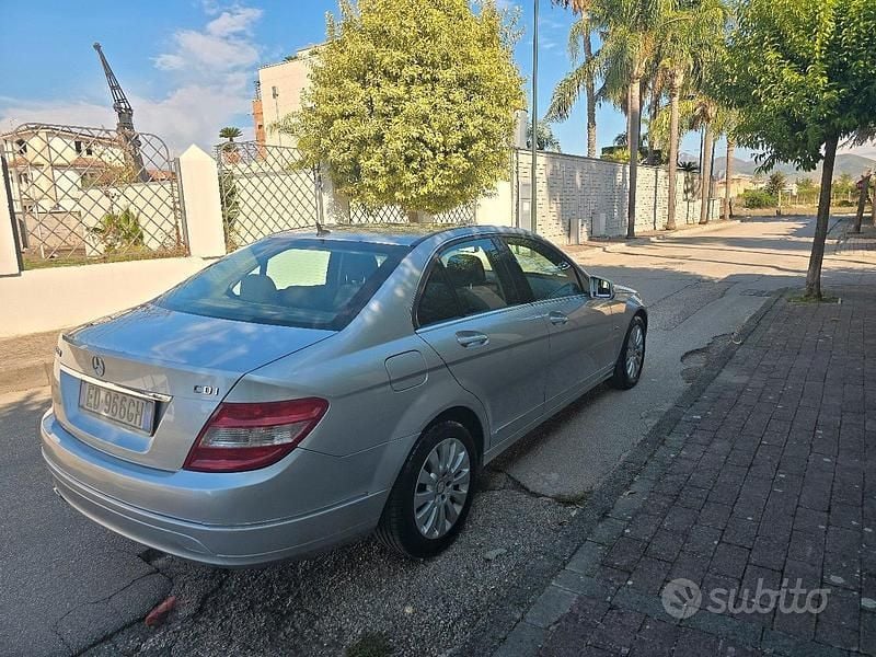 Usata Mercedes C220 2010 Grigio Berlina