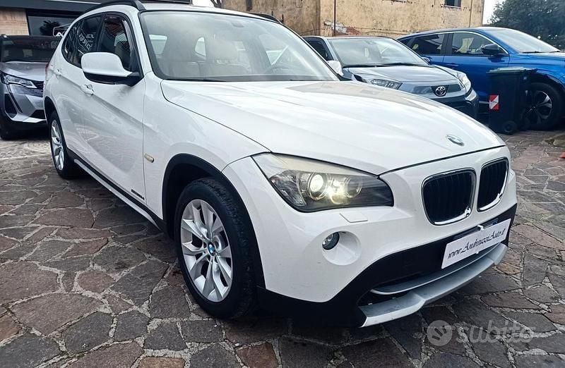 Usata BMW X1 Efficient Dynamics 142 CV (104 kW) 2010 Bianco SUV