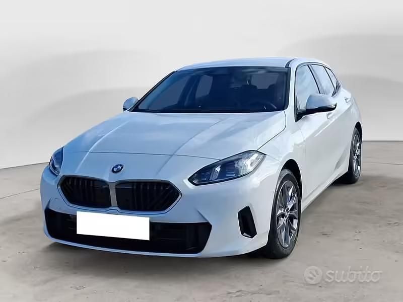 Usata BMW 120 Efficient Dynamics 156 CV (114 kW) 2024 Bianco Utilitaria