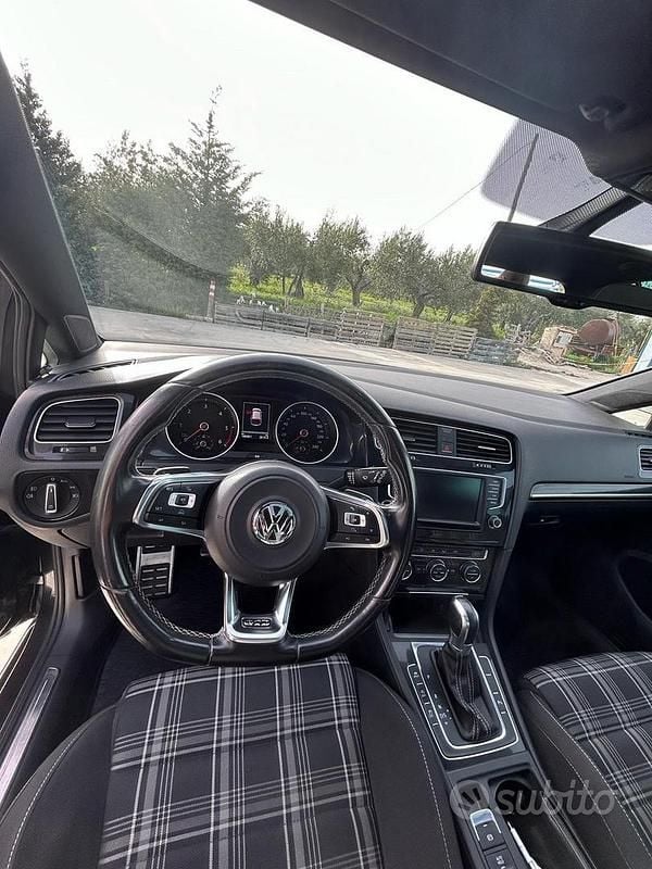 Usata VW Golf VII GTD 184 CV (135 kW) 2016 Utilitaria