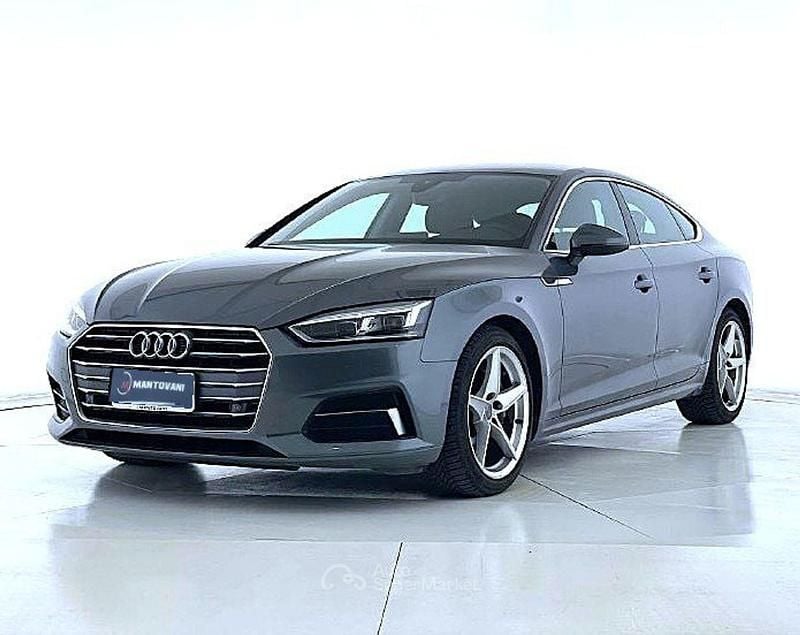 Usata Audi A5 Sport 190 CV (139 kW) 2018 Grigio scuro Coupé