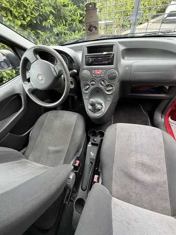 Usata Fiat Panda Dynamic 69 CV (50 kW) 2012 Rosso Utilitaria