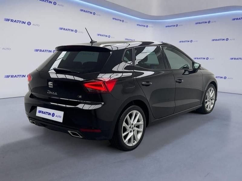 Usata Seat Ibiza FR 95 CV (69 kW) 2024 Nero midnight [0e0e]  metalli Berlina