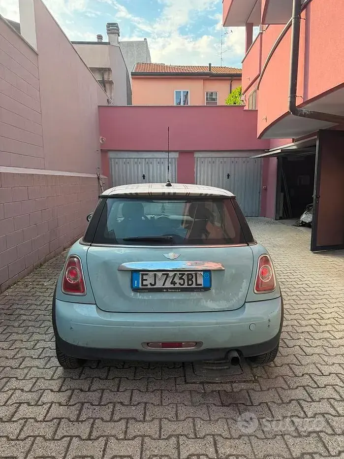 Usata Mini Cooper 75 CV (55 kW) 2011 Utilitaria