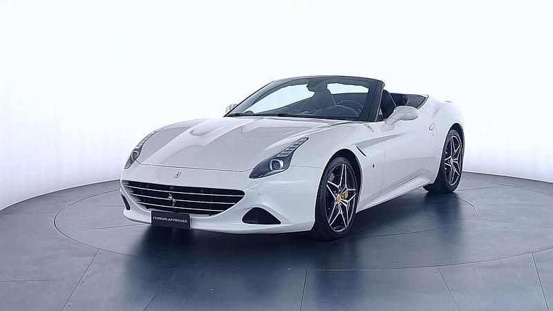 Usata Ferrari California 560 CV (411 kW) 2017 Bianco Cabrio