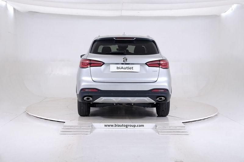 Usata MG HS 162 CV (119 kW) 2023 Argento SUV