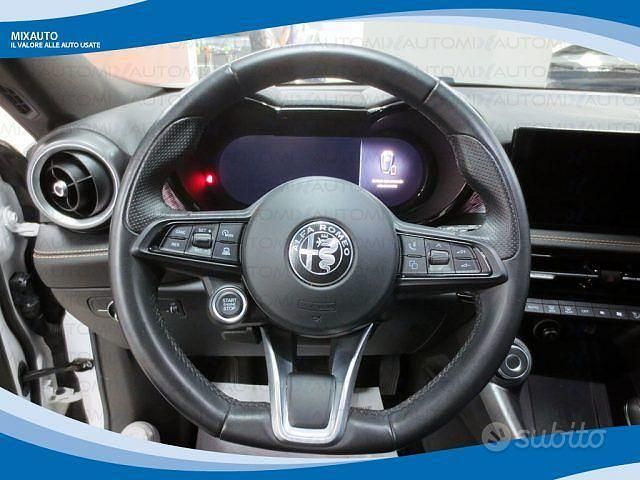 Usata Alfa Romeo Tonale Ti 160 CV (117 kW) 2023 Bianco SUV