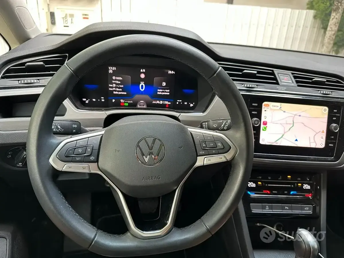 Usata VW Touran Edition 150 CV (110 kW) 2024 Bianco Monovolume