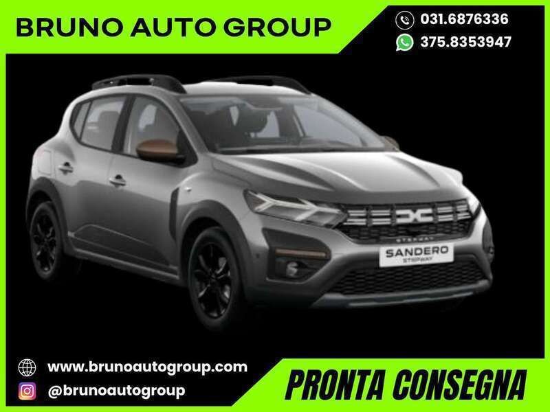 Verde oxide Usata 2024 Dacia Sandero Stepway Due volumi | 18.999 € (Molto cara) - Immagine 1/4