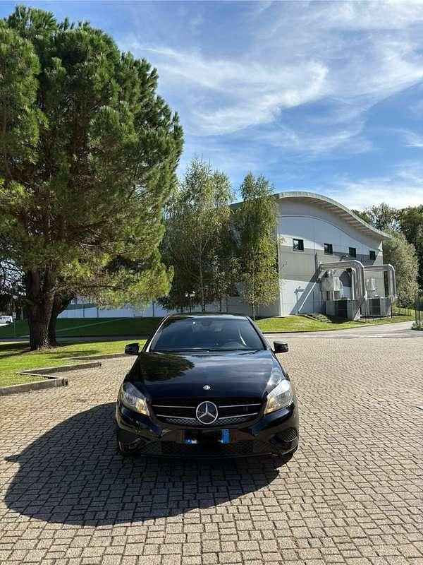 Usata Mercedes A180 Premium 109 CV (80 kW) 2014 Berlina