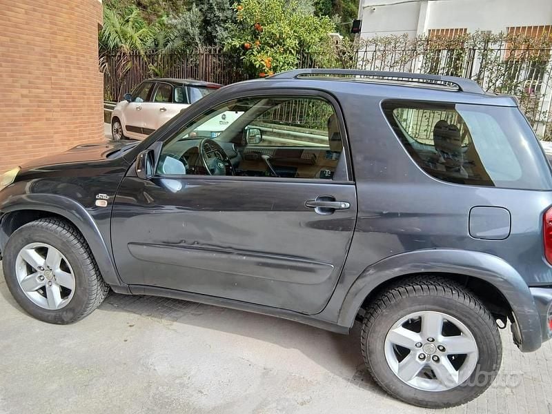 Gebraucht Toyota RAV4 128 PS (94 kW) 2005 SUV