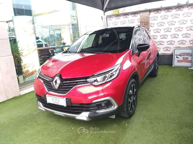 Rosso Usata 2017 Renault Captur Intens SUV | 9500 € (Buon prezzo) - Immagine 1/3