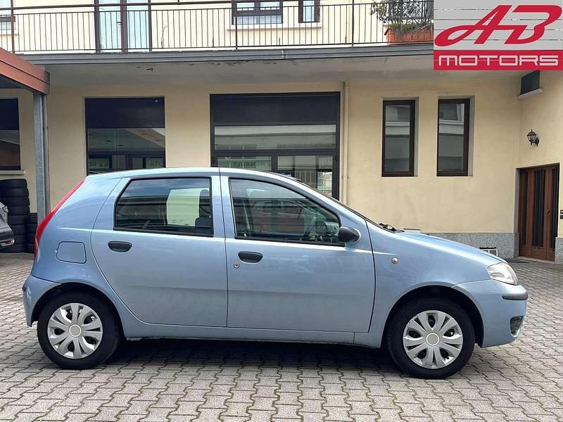 Usata Fiat Punto Evo 60 CV (44 kW) 2005 Grigio Utilitaria
