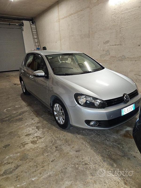 Usata VW Golf VI 90 CV (66 kW) 2010 Grigio Utilitaria