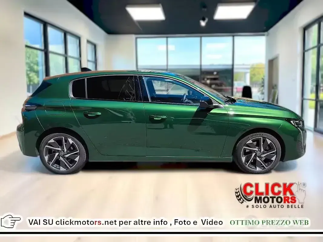 Usata Peugeot 308 Allure 131 CV (96 kW) 2023 Verde Berlina