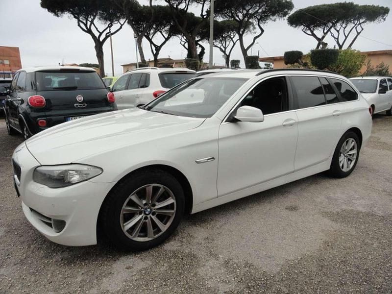 Usata BMW 520 184 CV (135 kW) 2011 Bianco Station wagon