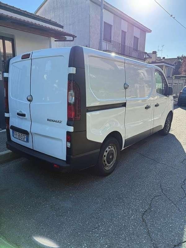 Usata Renault Trafic 121 CV (88 kW) 2018 Monovolume