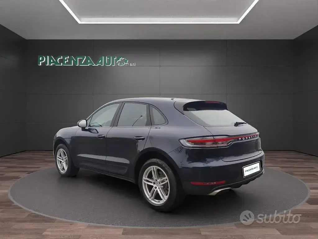 Usata Porsche Macan 245 CV (180 kW) 2020 Blu SUV