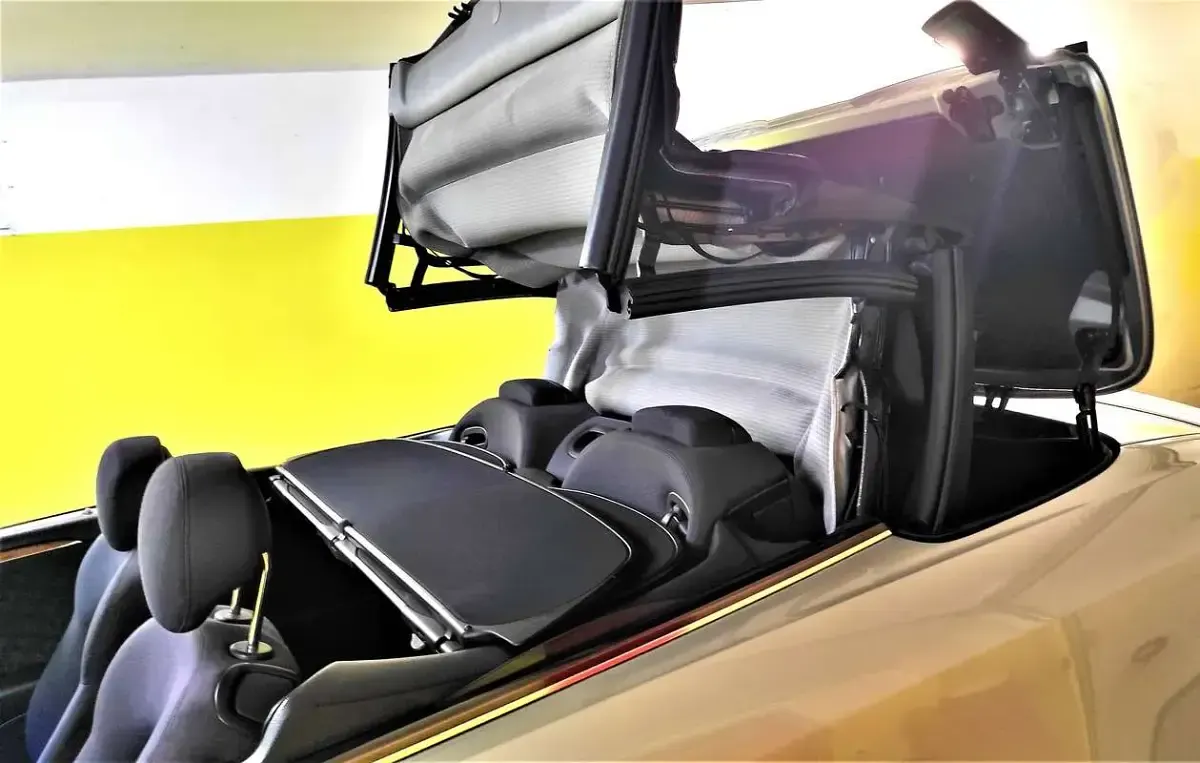 Usata Mercedes CLK200 Elegance 163 CV (119 kW) 2004 Argento Cabrio