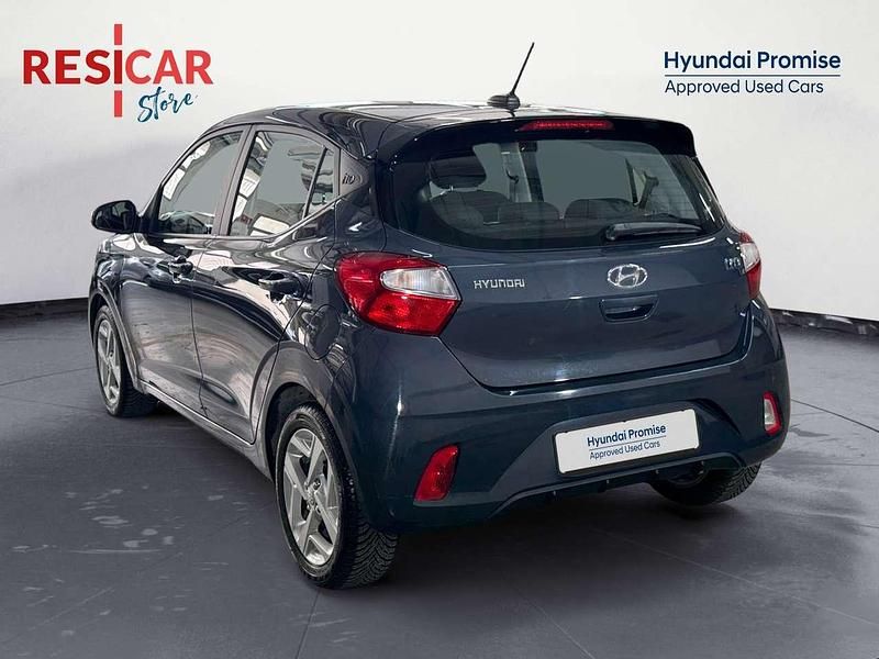 Usata Hyundai i10 67 CV (49 kW) 2022 Aurora gray Utilitaria